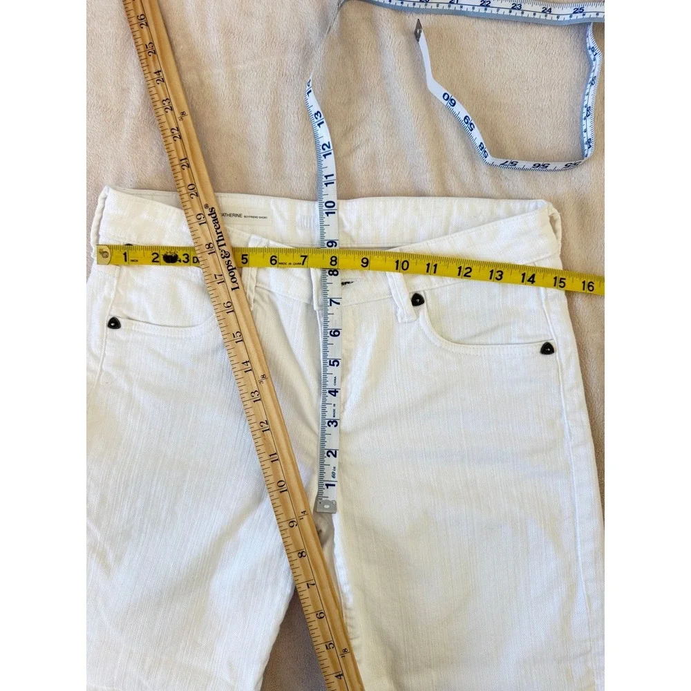 KUT from the Kloth Catherine Boyfriend Bermuda Shorts Jorts White 4 Mid Rise
